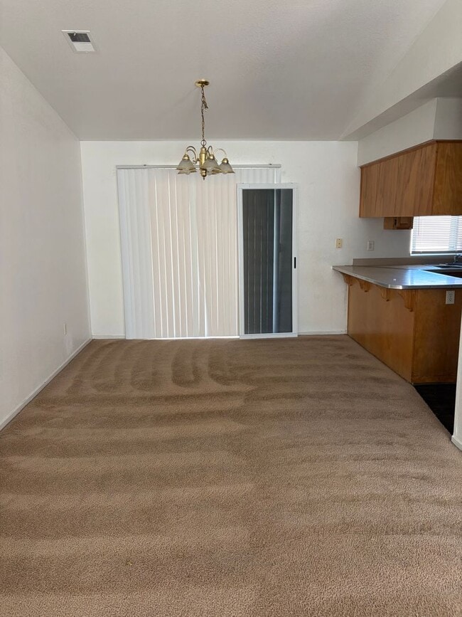 583 Monique Ct