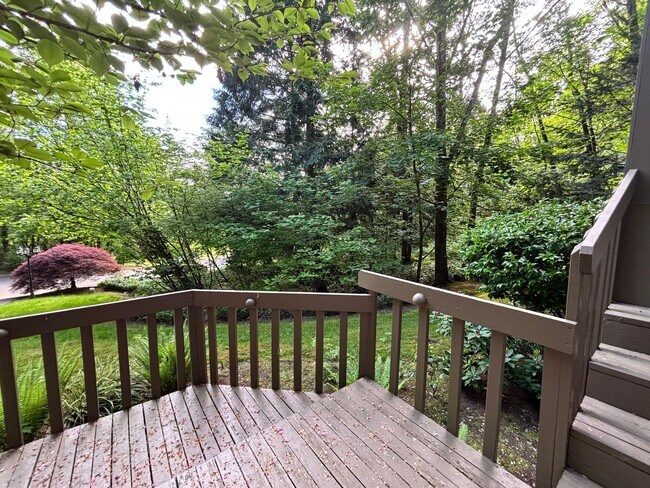 Photo - Beautiful Updated Lake Oswego Home in Mt. ...