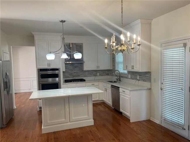 Photo - 1023 Cassina Ct SE