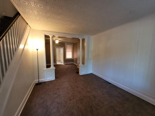 Photo - 272 N Hilton St
