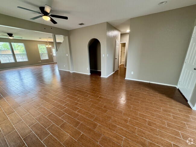Building Photo - 27327 Lasso Bend Rental