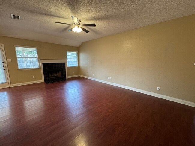 Photo - 3501 Dorothy Jane Dr