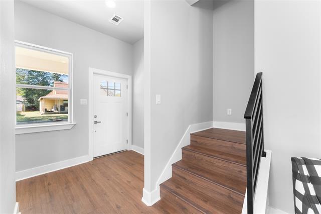 Photo - 612 1/2 N Robinson St