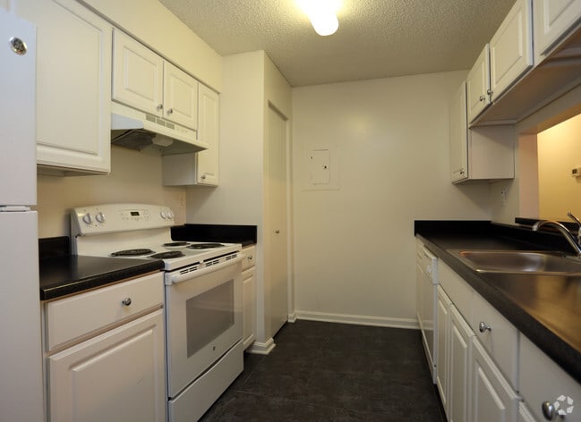 Riverview Apartments