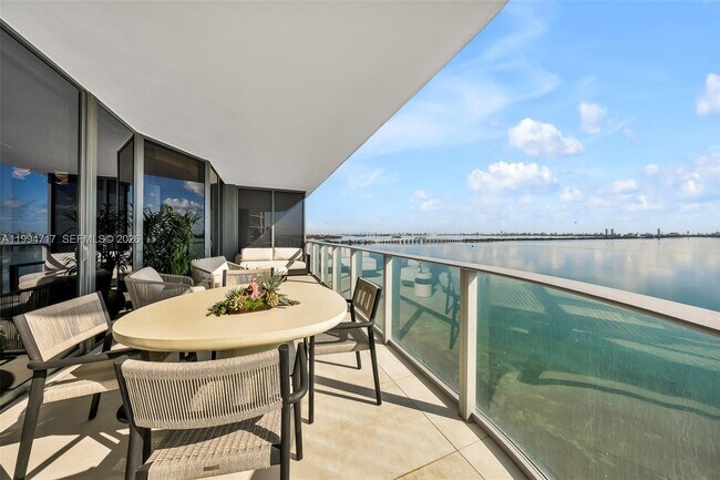 Photo - 700 NE 24th St Unit 1507