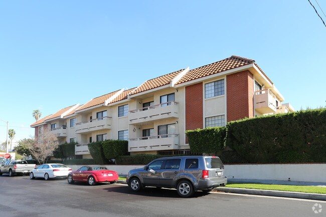 Photo - 14658 Magnolia Blvd