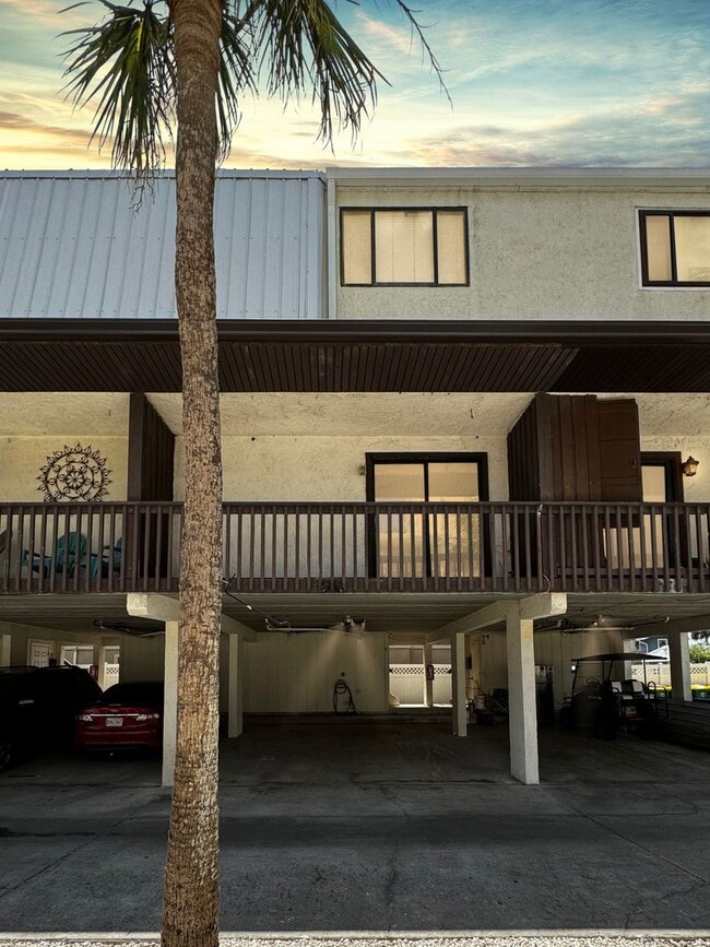 Photo - 2/2.5 Condo in Jacksonville Beach - 2 Minute Walk to the Beach! Storage Area, Covered Parking, Pe...