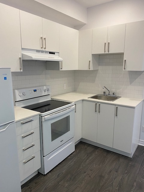 Building Photo - 5497 Av. Victoria Unit 116