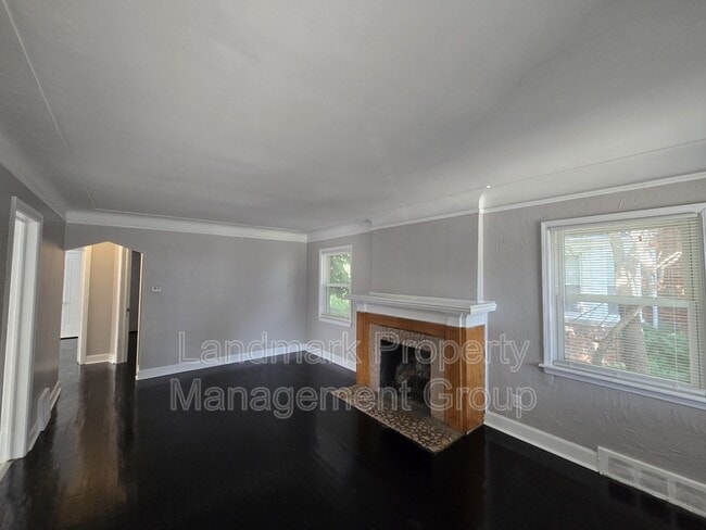 10391 Roxbury St