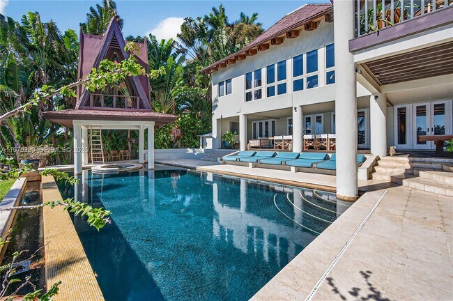 14 W San Marino Dr