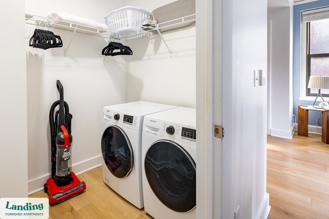 Photo - 933 McGee St Unit 2-311