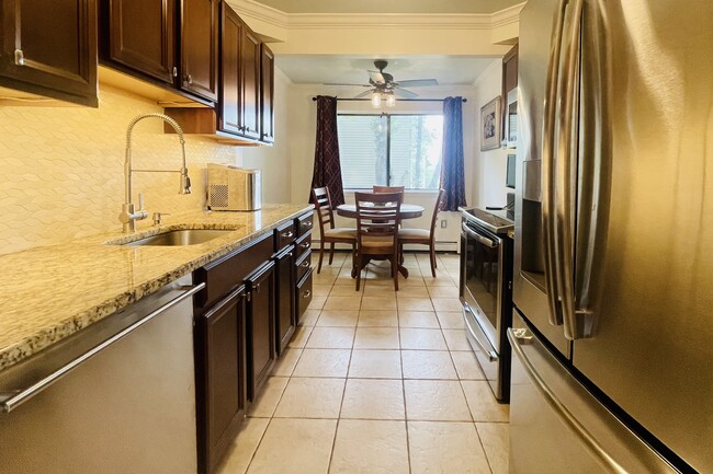 Building Photo - 50 DeKalb Ave Unit S1 Rental