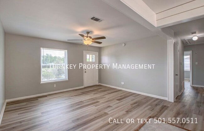 Photo - 91 White Oak Ln