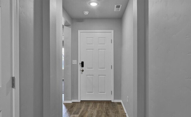 Photo - Welcome to this stunning 4-bedroom, 2-bathroom home located in the vibrant community of Caldwell,...