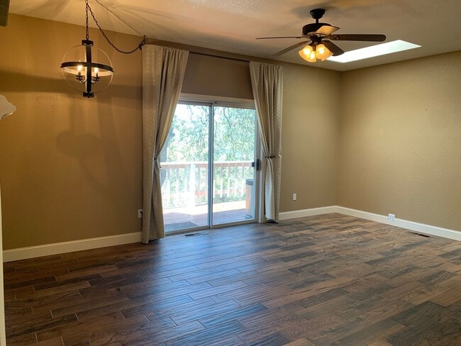 Photo - 13630 Joshua Way