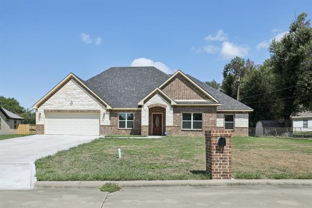 Photo - 1702 Kings Ln