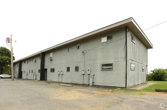 Photo - X-Ridge Lane Apartments