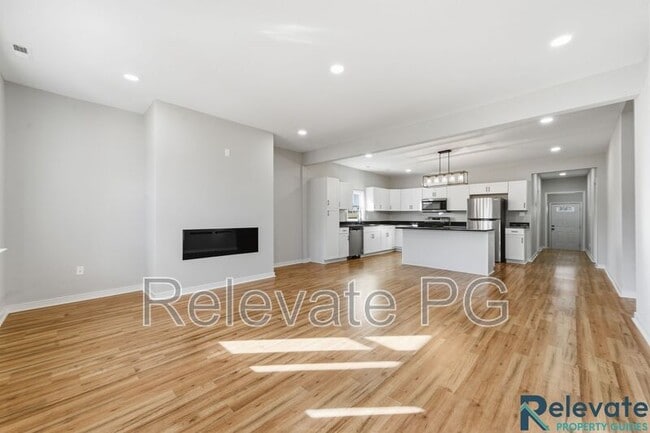 Photo - 521 Halifax St