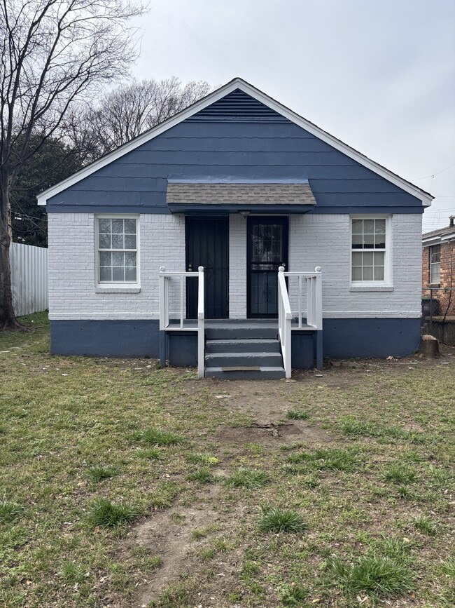 464 Glankler St