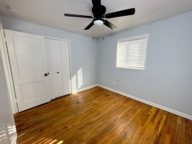 Photo - 451-451 Glen View Ct Unit 445