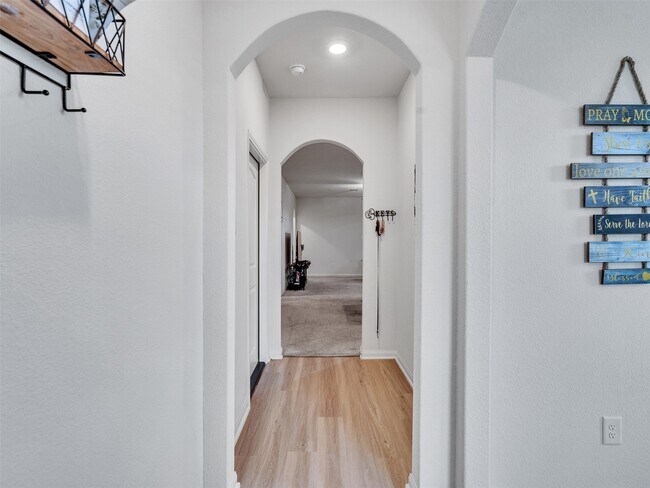 Photo - 2123 Mule Ridge Dr