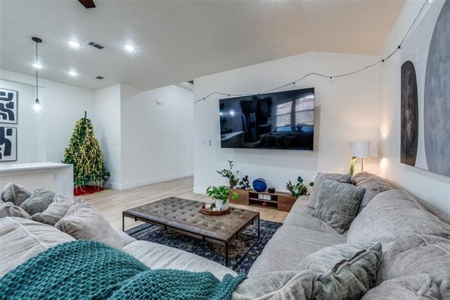 Photo - 6310 Myrtle St