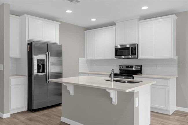 Photo - 164 Cape Honeysuckle Pl