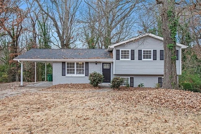 Photo - 2625 Crestdale Cir SE House