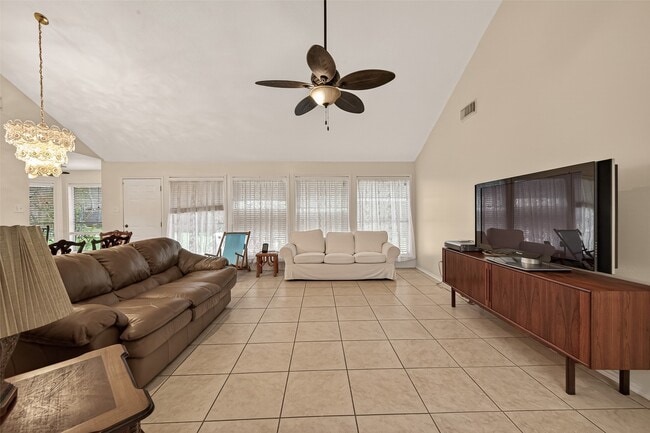 Photo - 8203 Paddington Pl Dr