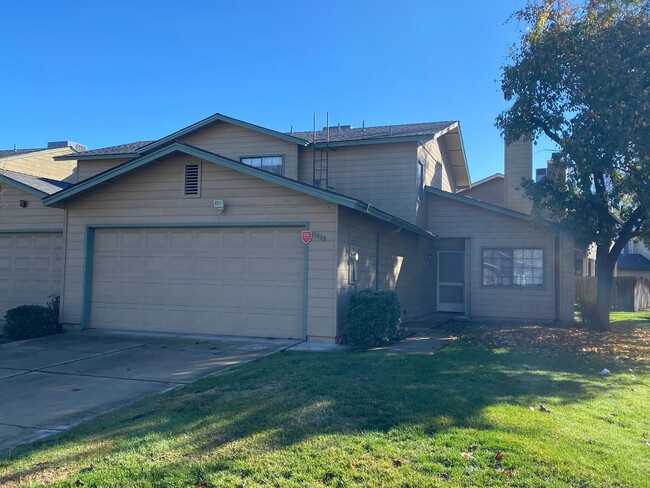 Two Bedroom Condo in North Stockton - Two Bedroom Condo in North Stockton