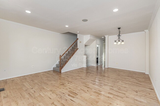 Photo - 4035 Cressida Pl