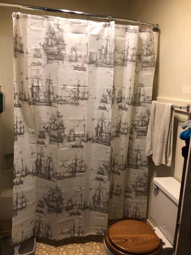 Photo - 466 Alexander St Unit 2