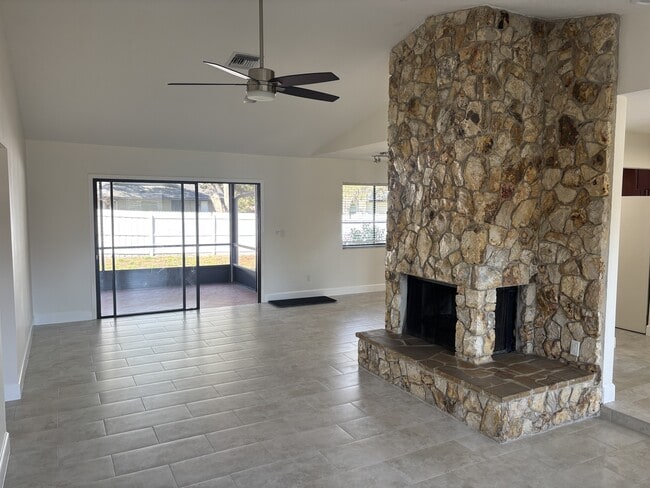 Photo - 1813 E Cheryl Dr