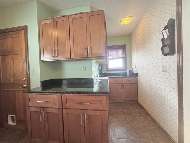 Photo - 98 Westbourne Ter Unit 2