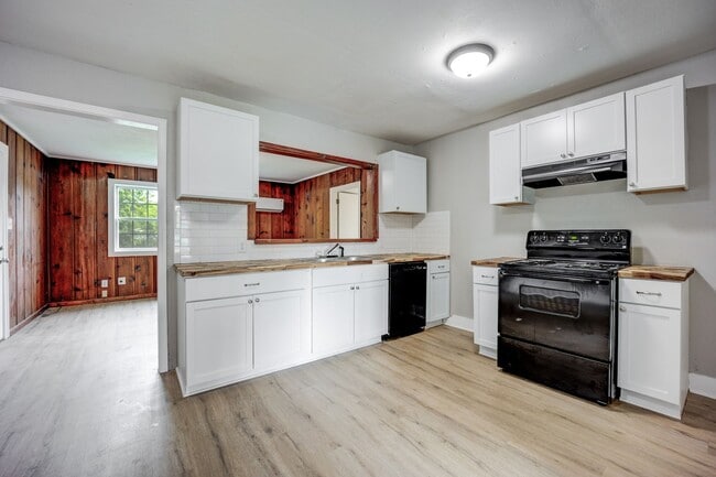 Photo - Freshly Updated House