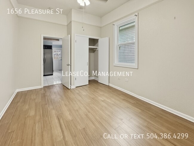 Photo - 1656 Pleasure St