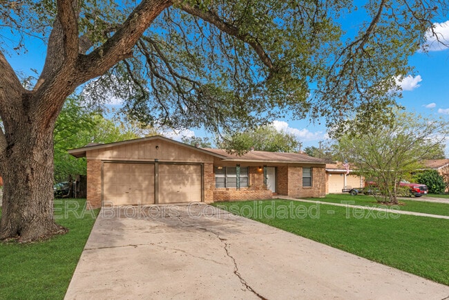 Photo - 106 Winn Ave