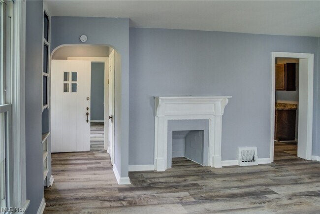 Photo - 662 Lincoln Blvd