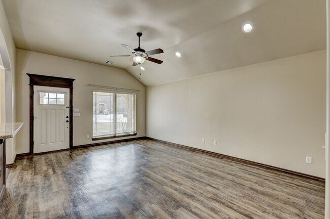 Photo - 5701 Goldfinger Rd Unit A - The Brayden Guest House