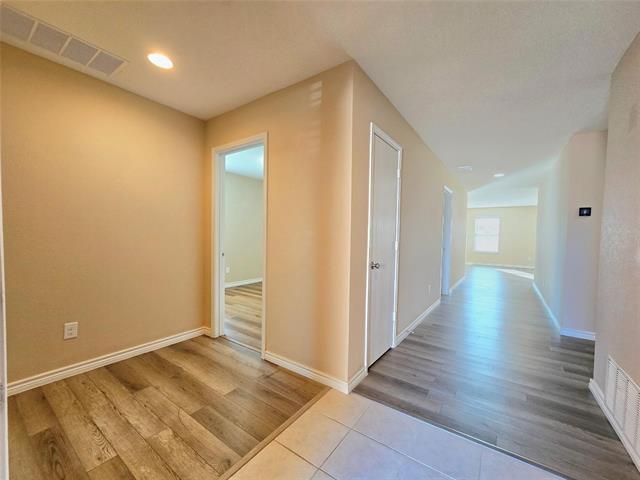 Photo - 14822 Magnolia Ln