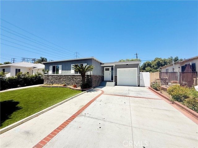 Photo - 17511 Glenburn Ave Casa