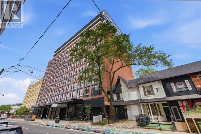 Photo - 608 Richmond St W Unit 719