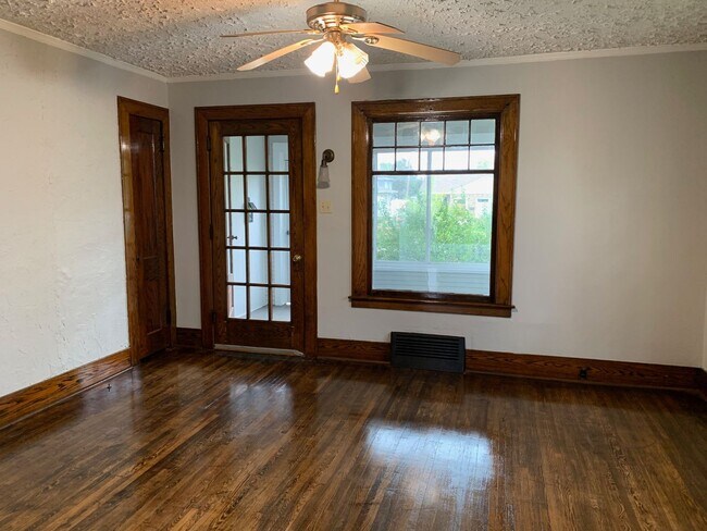 Photo - 845-847 2nd Ave NW Unit 845 2nd Ave NW