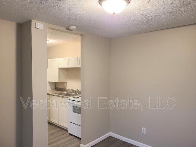 Photo - 407 E Olive St Unit C