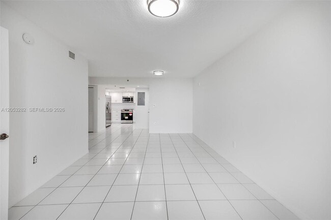 Photo - 1650 Coral Wy Unit 604