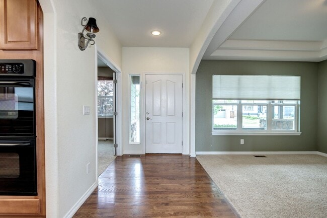 Photo - Convenient Castle Rock home on Culd-a-sac located in The Haven Neighborhood by Metzler Ranch!