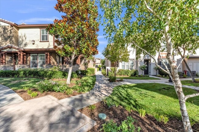 Building Photo - 28687 N Pietro Dr Rental