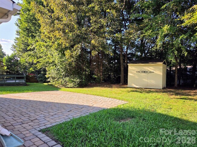 5401 Groveton Ct
