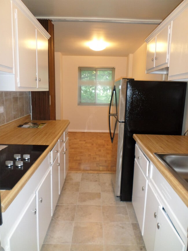 Photo - 4600 Connecticut Ave NW