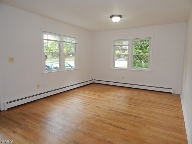 Photo - 252 Franklin Rd